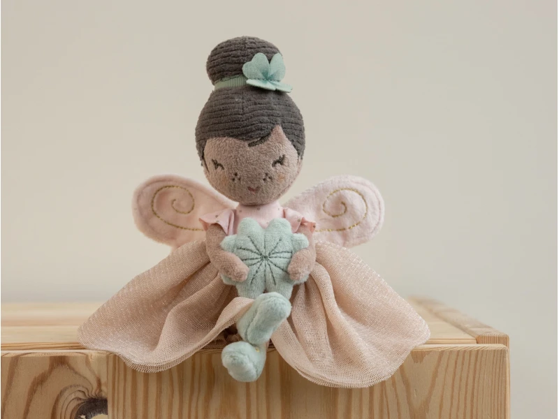 LITTLE DUTCH BÁBIKA ELLA VÍLA ŠŤASTIA 20 CM 1r.+ – Obrázok 7